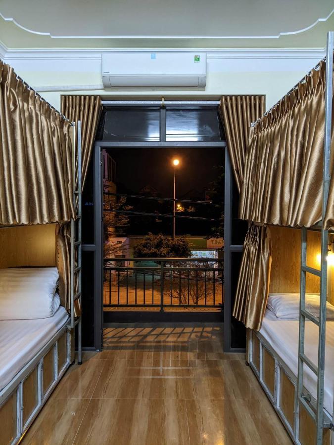 Train Station Backpackers Hostel Ninh Binh Esterno foto
